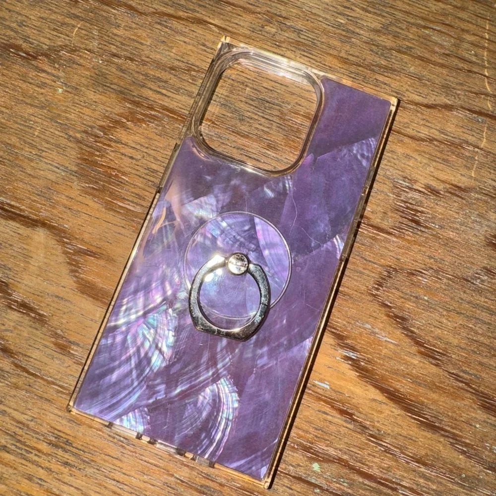 FLAUNT Mother of Pearl Phone Case.